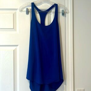 Lululemon tank size 12.